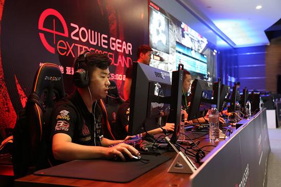 比较之下 比较之下